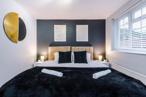 2 BDR House By Eason Stays Short Lets Stockport