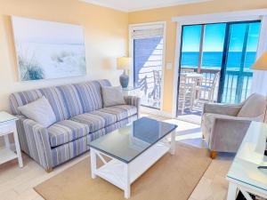 Tilghman Beach and Racquet Club 321