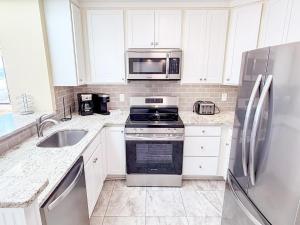 Tilghman Beach and Racquet Club 321