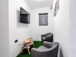 Serene Family Villa by the Rogoznica Coast