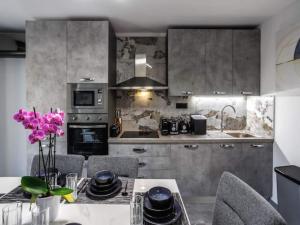 Serene Family Villa by the Rogoznica Coast