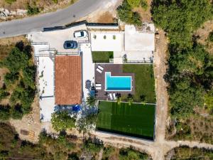 Villa Florinda with Pool near Split