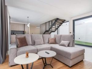 Luxury Seaview Villa with Jacuzzi