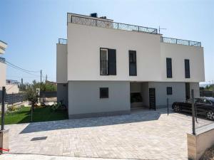 Holiday Oasis with hydromassage pool