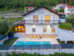 Famliy Holiday Villa near Sea