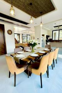The Farmhouse - Tranquil Bliss Paradise