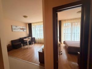 Cozy One Bedroom Apartment in Bansko Near Gondola with Wi Fi