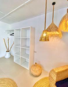 Paje Private Villa for 8 Guests Pool AC Smart TV WiFi Backup Generator Walk to Beach Bars Restaurants