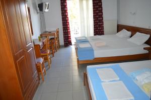 Galanis Studios and Apartments Olympos Greece