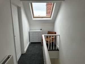 Aura - Elegant Retreat in Prime Leeds Location!