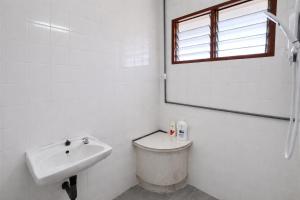 525A Homestay Malim Nawar