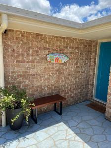 Family & Pet Friendly Coastal Parkside Stay
