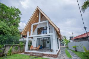 Gone4Coastal - Cabana