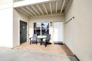 Palm Grove at Sago Sands Unit A