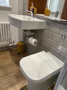 Bright and Cozy 1-bed studio near Southend Airport