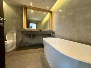 Classy Oceanphere Villa by Luckyplana