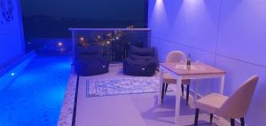 Private Swim Up Pool Apartment on Jomtien Beach Pattaya