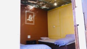 Kalpvas Dorms and Rooms