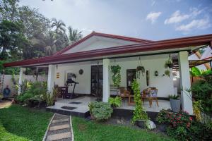 Gone4Coastal - Shared Home AC and Non AC rooms