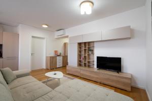 Aviatiei Sky Horizon Residence