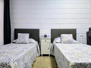 VV Claramar Playa 1B "by henrypole home"