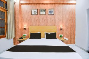 Hotel O VELMORA HOTEL