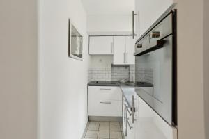 Les Invalides & Eiffel Tower - 1BR - Paris Vacation Rentals