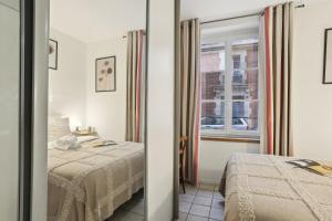 Les Invalides & Eiffel Tower - 1BR - Paris Vacation Rentals