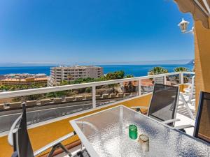 Royal condor One bed apartment with viws to the cliffs and Atlantic Ocean