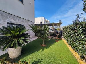 Individual Villa San Pietro Complex Lalzi Bay