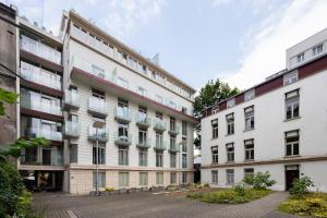 Sunny 2B apartment in City Centre