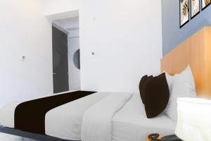 Hotel O Vivek inn Palace
