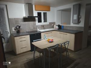 Castorette, au calme, petit déjeuner compris