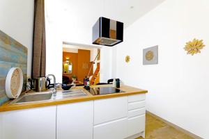 Appartement 1 chambre, 2 lits, vue Cathédrale