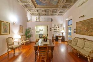 Mdr Rondinelli Apartments