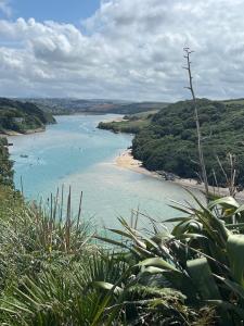 Stunning sea-view apartment close to Fistral Beach