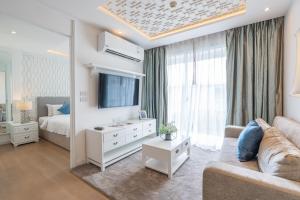 Seavale patong phuket