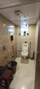 6th floor 1BHK Close to BKC