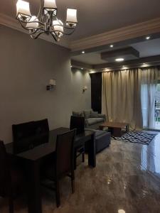 كمبوند فليدج