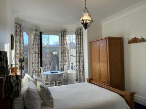 Greylands Guest House