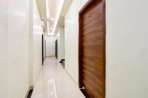 Hotel O by OYO GREENWOOD INN