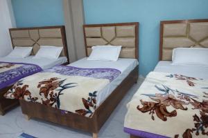 Mahamaya Guest House