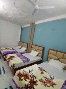 Mahamaya Guest House
