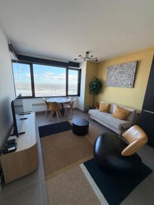 Middelkerke Volledig gerenoveerd appartement met zeezicht