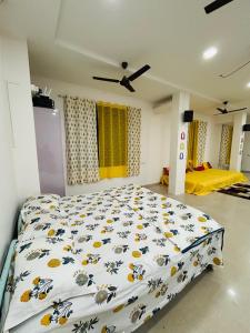 Shree Ghar,AC Pvt Homestay,projector,Wifi