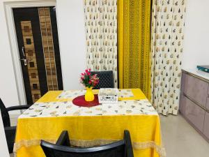 Shree Ghar,AC Pvt Homestay,projector,Wifi