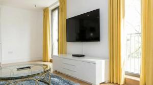 Modern 1-Bedroom Greenwich Apartment - Close to O2 Arena