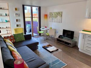 Regatta - A lakeview apartment in Thorpeness - Aldeburgh Coastal Cottages