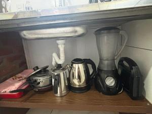 Kitnet ZERO FILA 10 minutos da Lagoinha e ponta das canas c ar