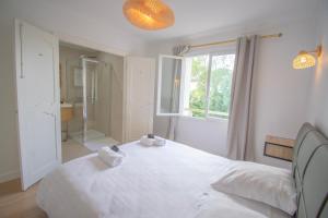 Villa chic, 200m2, 4ch, piscine, AC, Tour de Mare